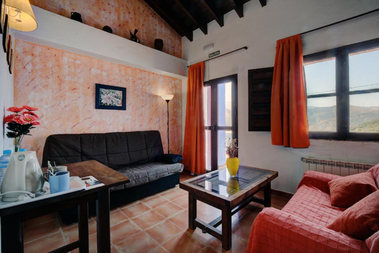 Hotel Restaurante Bandolero Júzcar 外观 照片