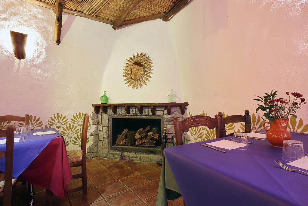 Hotel Restaurante Bandolero Júzcar 外观 照片
