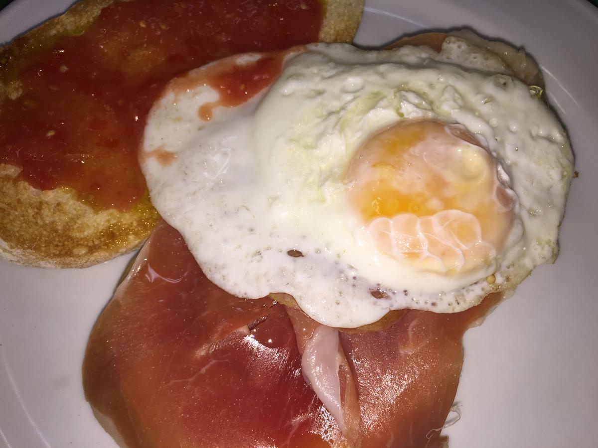 Hotel Restaurante Bandolero Júzcar 外观 照片