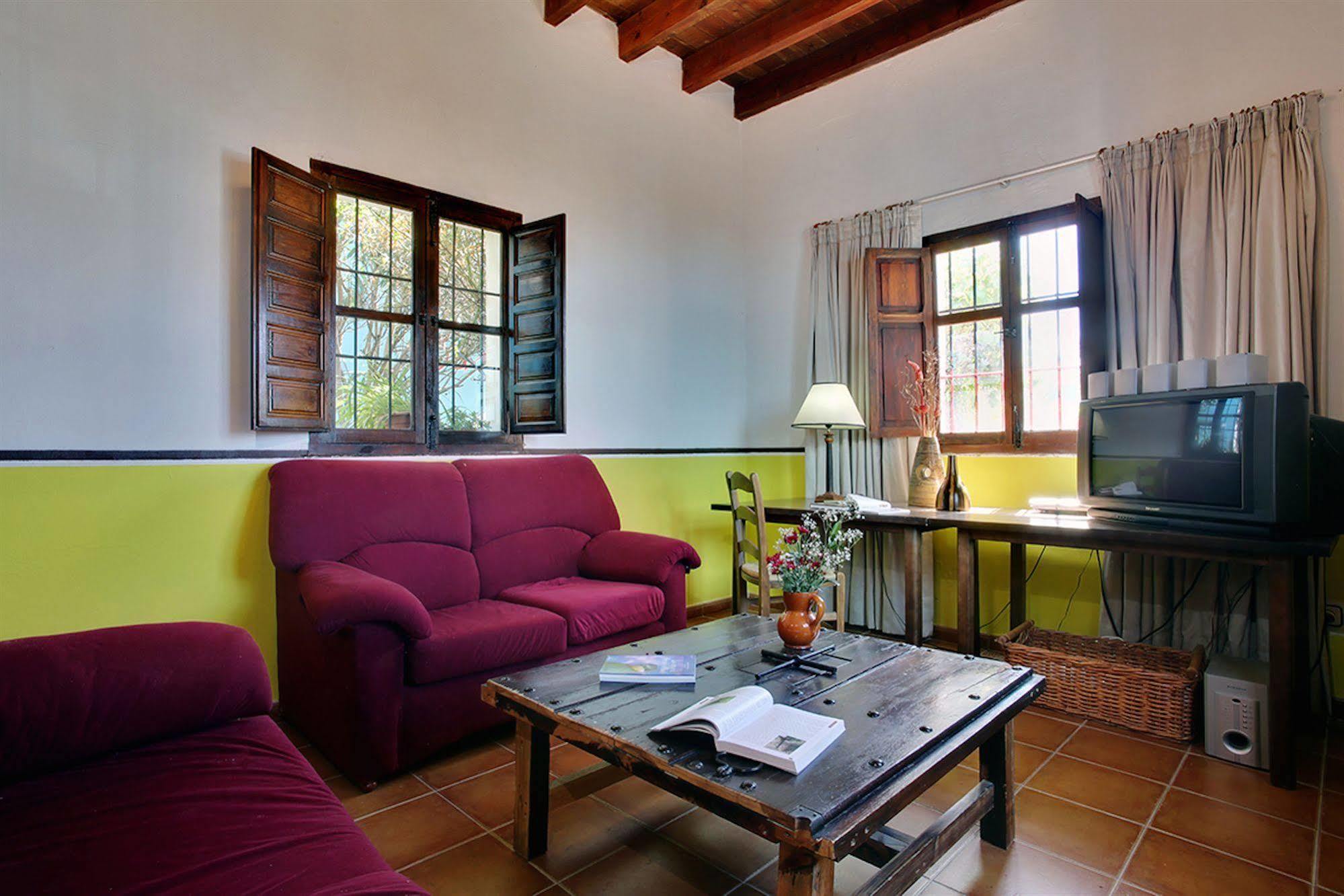 Hotel Restaurante Bandolero Júzcar 外观 照片