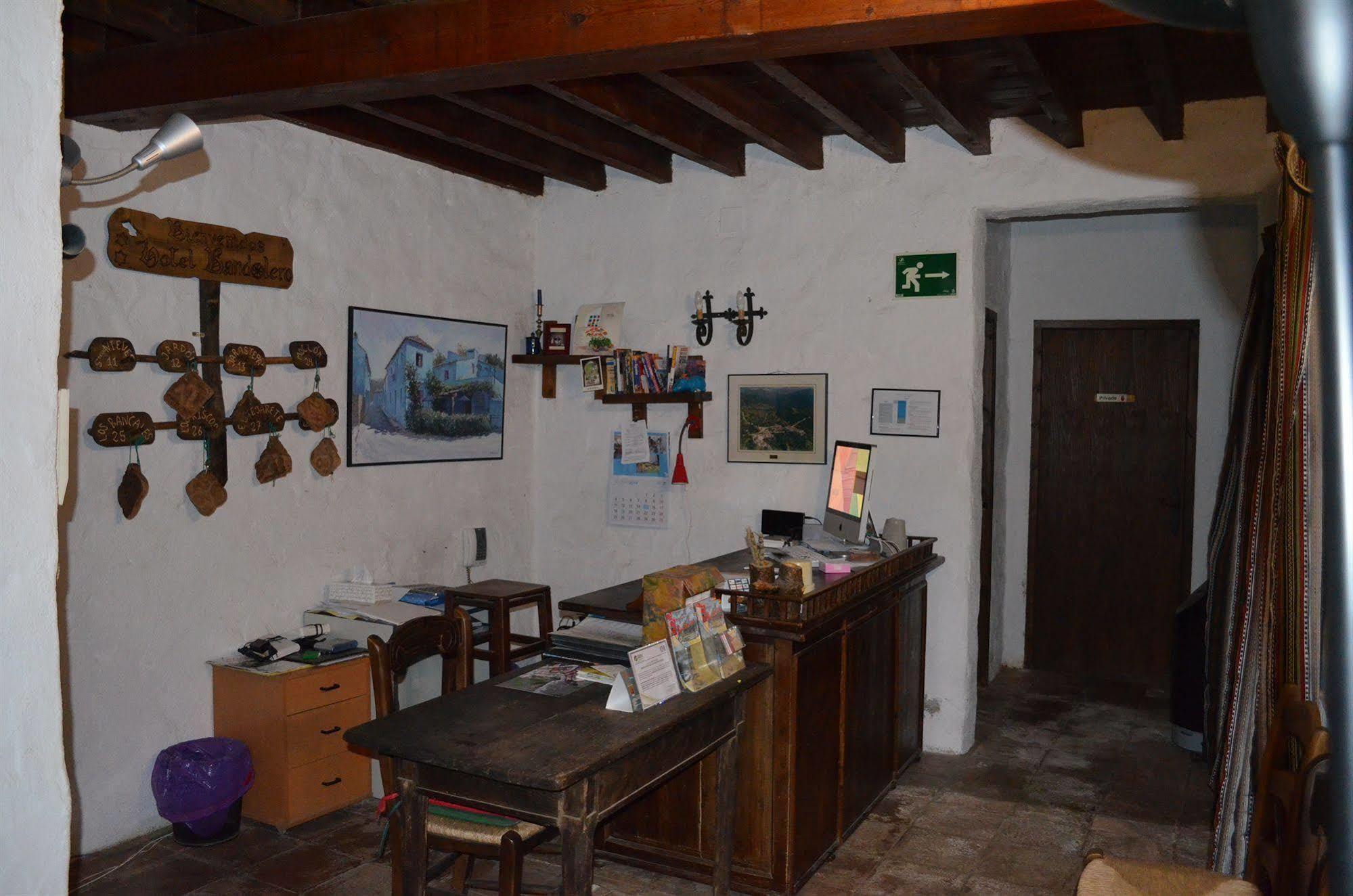 Hotel Restaurante Bandolero Júzcar 外观 照片
